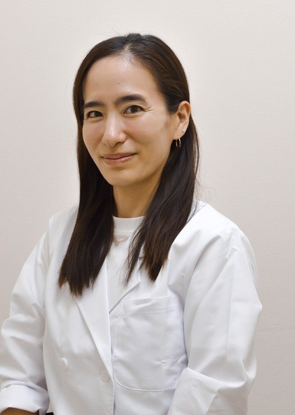 松村　真由子